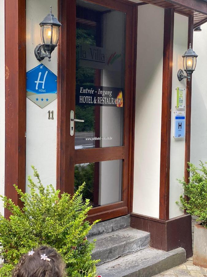 Parkhotel Villa Des Effats Vielsalm Bagian luar foto