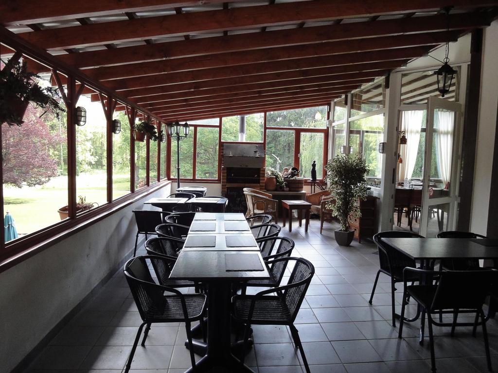 Parkhotel Villa Des Effats Vielsalm Bagian luar foto