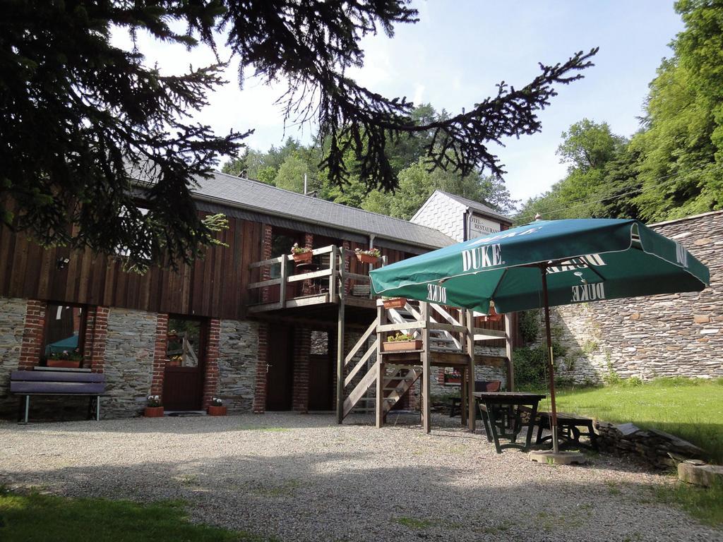 Parkhotel Villa Des Effats Vielsalm Bagian luar foto