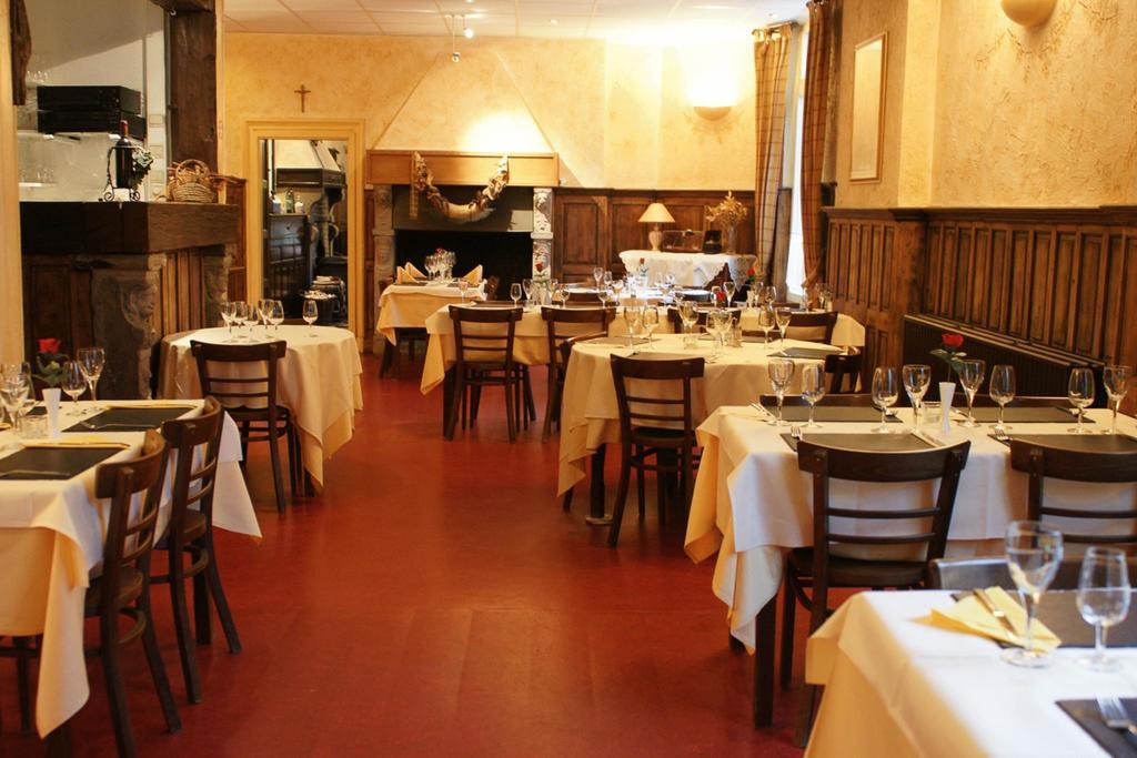 Parkhotel Villa Des Effats Vielsalm Bagian luar foto